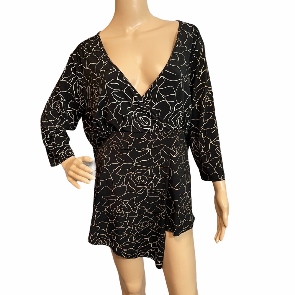 J.t.b top, Size 1X